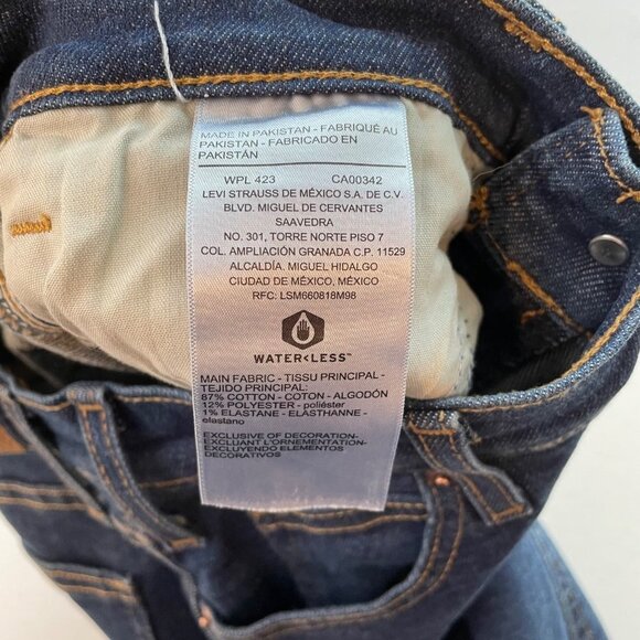 Levi's High Rise Skinny Jeans Size 2 or 26 Distressed Frayed Hem - Picture 8 of 9